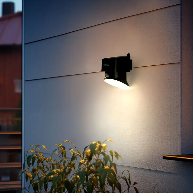 Hyundai Solar Wandlamp Neptune