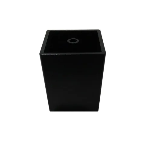 Meubelpoot zwart vierkant 5 bij 5 cm en hoogte 6,2 cm van kunststof