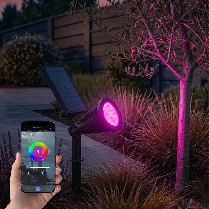 Slimme solar spot highlight RGB met grondspies - bedienen via de smart life app
